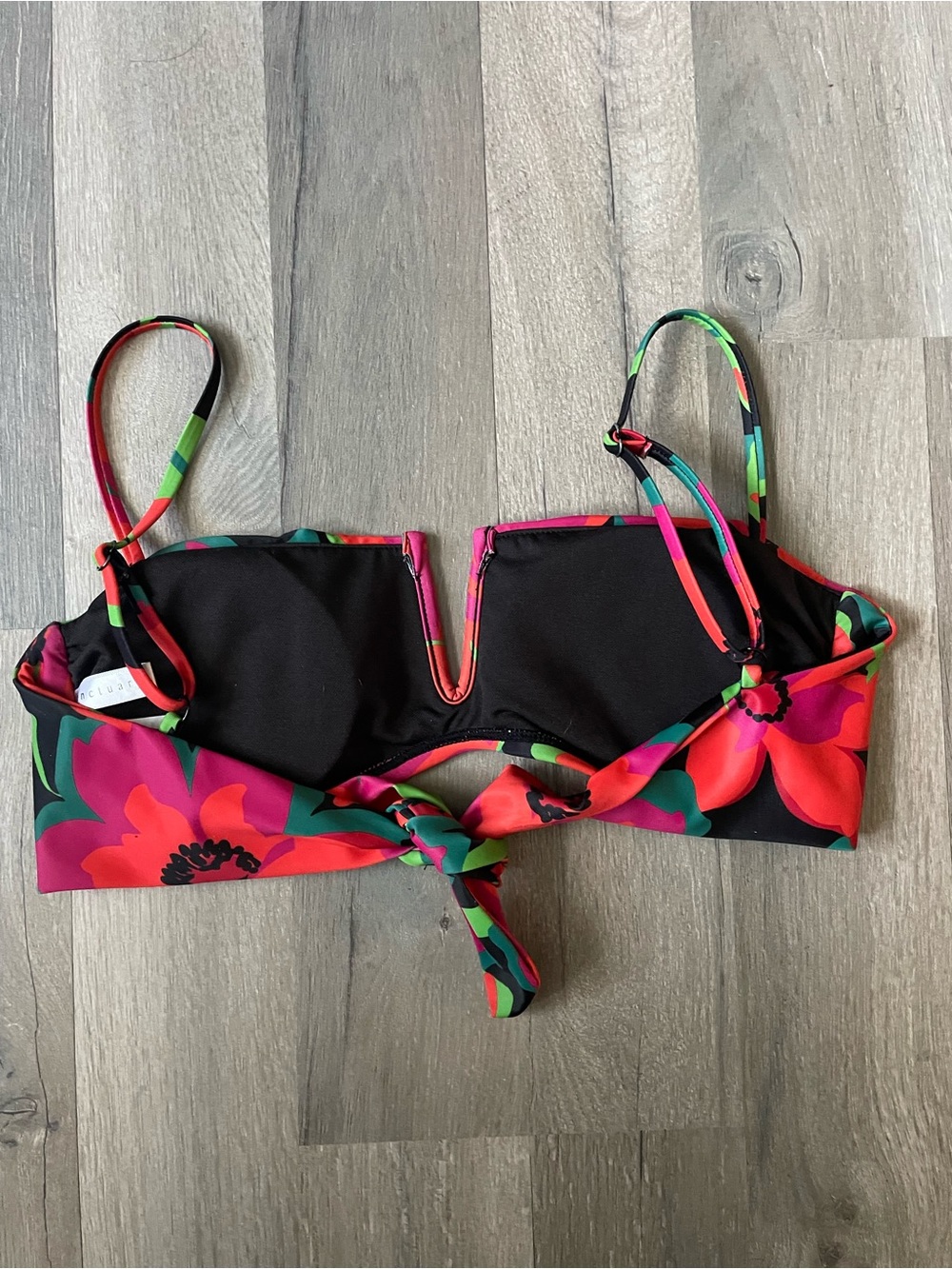 Sanctuary Women's Gardener V-Wire Bandeau Bikini Top - Size M - Picture 7 of 7